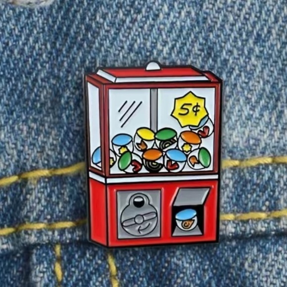 3/$25 Acrylic Gum Ball Machine Prize Machine Retro Pin Unisex - Picture 1 of 7